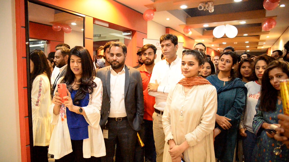 arthurlawrence_'s tweet photo. We are growing and we love celebrating our wins as a #team! 
Our Karachi office celebrated this #exceptional milestone with the rest of our team joining us virtually from multiple locations in #Pakistan, the #USA, #Canada, the #UK and the #MiddleEast.
#IAmExceptional https://t.co/3JXSkHmDh3