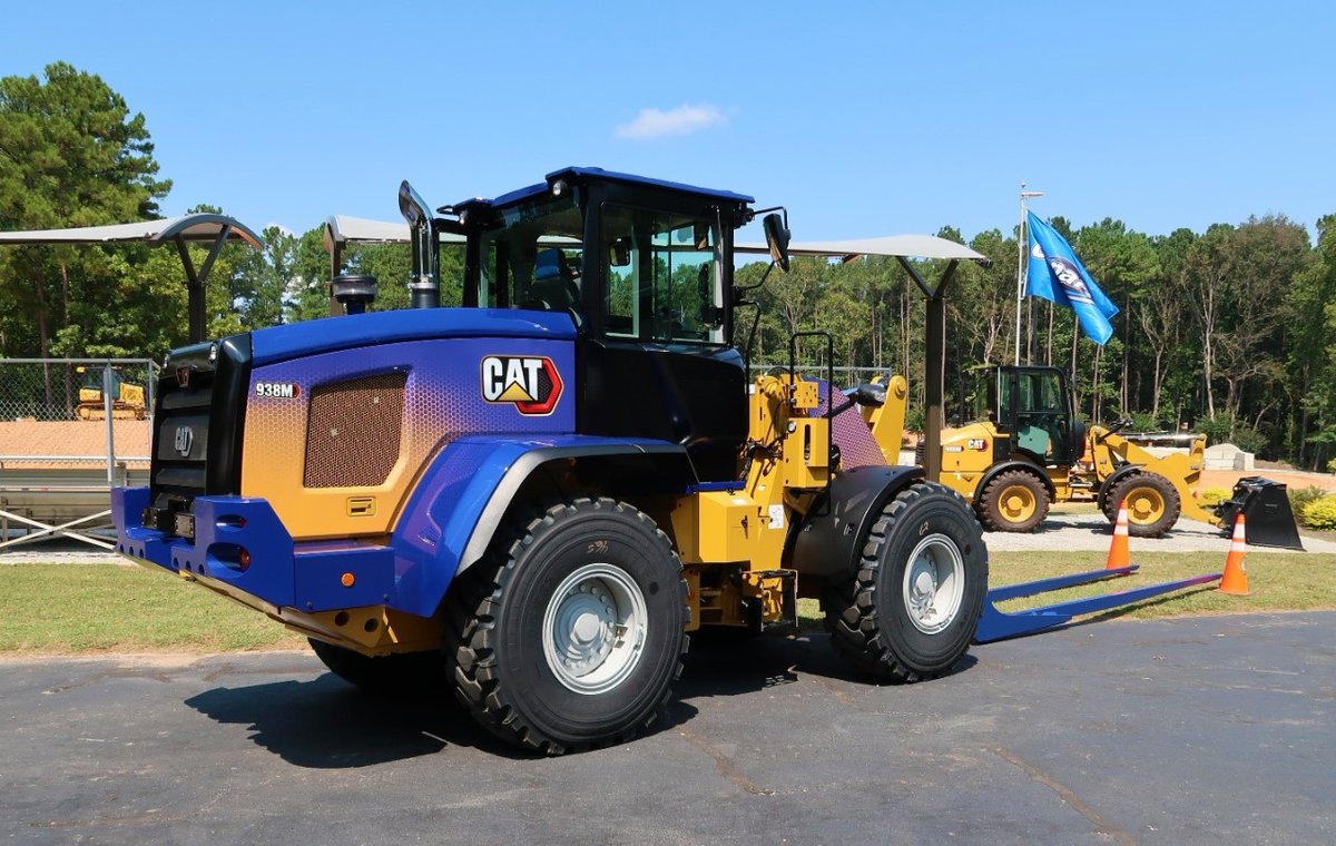 CaterpillarInc tweet media