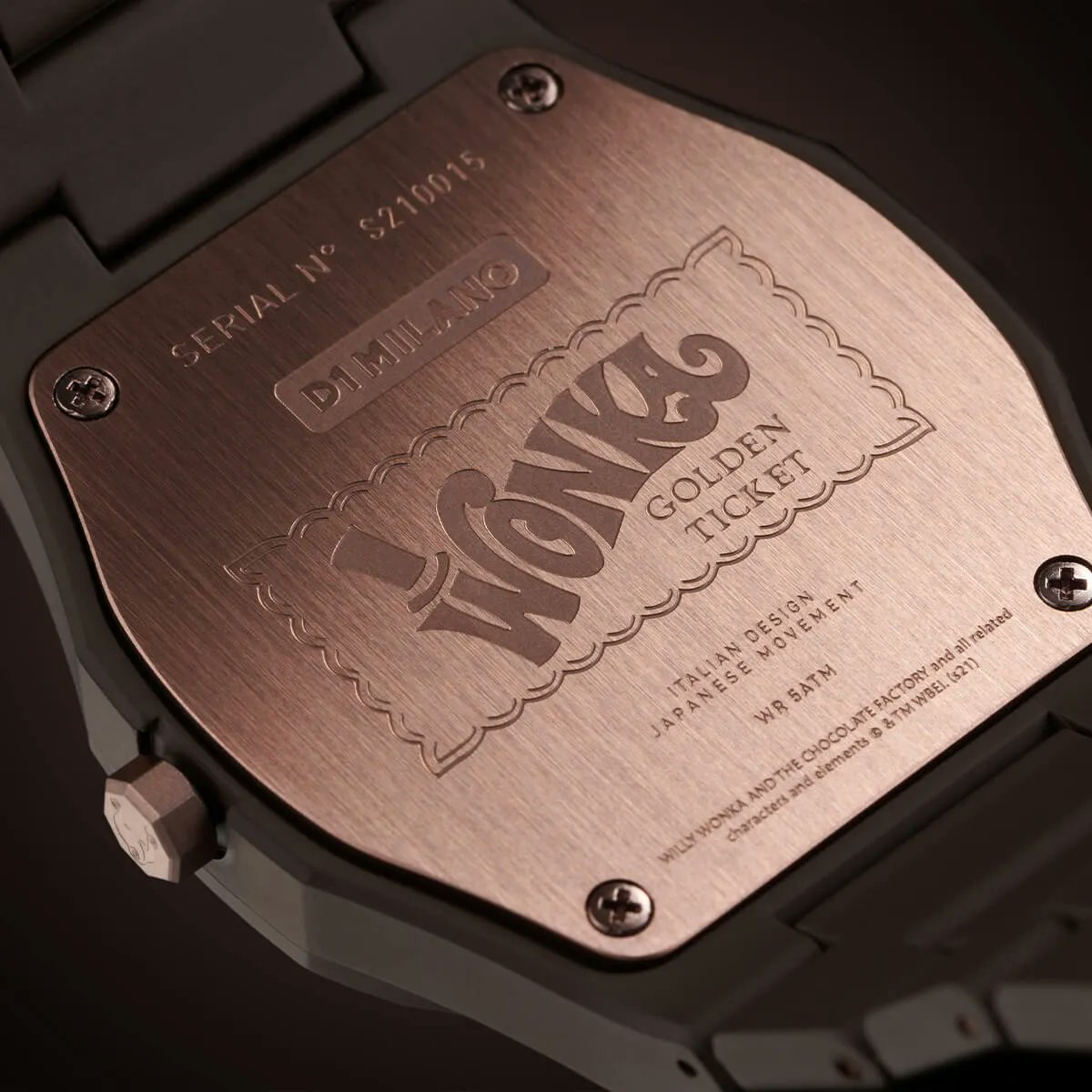 D1Milano's tweet photo. Don’t forget to check the caseback to find a Willy Wonka and the Chocolate factory tribute.
#D1Milano #Polycarbon #WillyWonka
WILLY WONKA AND THE CHOCOLATE FACTORY and all related characters and elements © & TM Warner Bros. Entertainment Inc. WB SHIELD: TM & WBEI. (s21) https://t.co/fYXnXNxe9r