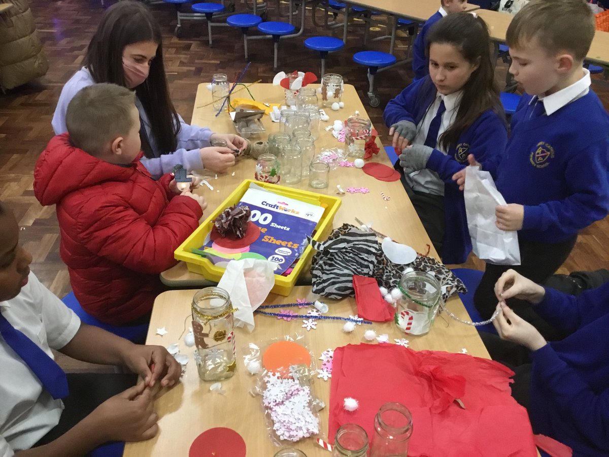 🧡 Abbey Catholic School 🧡 (@abbeyprimary) on Twitter photo Thank you <a href="/AbbeyPtfa/">Abbey Catholic Primary School PTFA</a> we are all very grateful and enjoying our Christmas crafts ⛄️ #lovetheabbey Thank you <a href="/AbbeyPtfa/">Abbey Catholic Primary School PTFA</a> we are all very grateful and enjoying our Christmas crafts ⛄️ #lovetheabbey