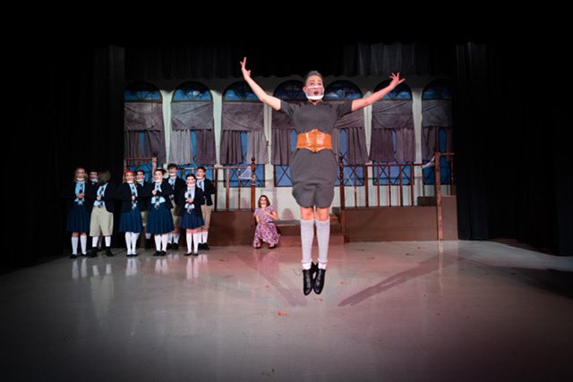 LkOrionSchools's tweet photo. The cast and crew at @WaldonMS are excited for the Thursday and Friday night shows of “Matilda Jr.” Join then to watch the performance. Tickets are available at the door for $5. #AlwaysLakeOrion ( 📸 Ms. Welling @buffach1) https://t.co/OOgFlOkgfE