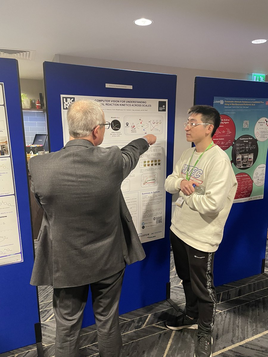 SciUp's tweet photo. Chunhui Yan @UniStrathclyde talking about his poster at #7THWINTER https://t.co/hjC3bZonrJ