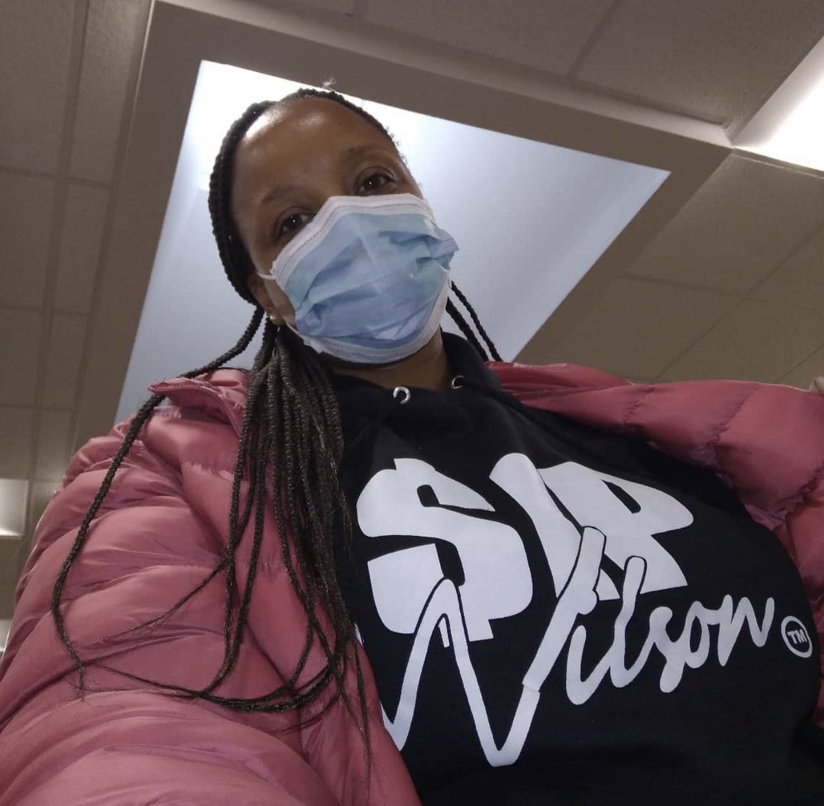 sip_store's tweet photo. Ooooooooowwwwweeee it’s getting cold out and it’s hoodie season @sip_store @taedoubleu we see you!! #sipwilsonstore #sipwilsonhoodie #instocksoon #winter #hoodieseason #hawkoutside #cold #trademark ❄️🥶™️®️ https://t.co/2RkJJ87AmM