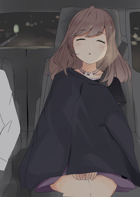 今年の絵、ほんとに背景描いてなくてわろた 去年は拙いながらも描こうという意思が見受けられる 