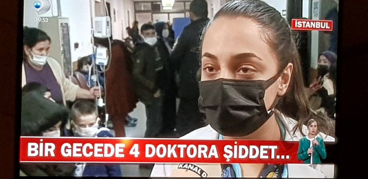DrYukselmis's tweet photo. Sizin gibiler yüzünden bu haldeyiz
#OEzuerDileHakanUral https://t.co/FEba93G9fa