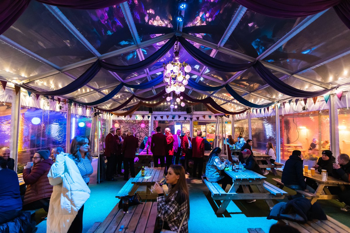 CorpYard's tweet photo. We have been having some lovely nights here at the Yard! Join us and try our new vendor line up! https://t.co/AjXVRxEvof