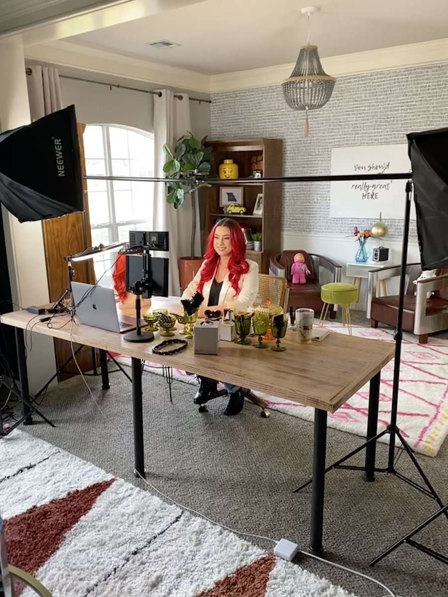 nataliecleve's tweet photo. #sponsored #LEGOpartner | Here’s my desk in the aftermath of cohosting the virtual #BuildYourInspiration event for @LEGO with Dots Designer @Perronnah yesterday!  I had such a fun time sharing some holiday builds! https://t.co/ZX0PkQweWX