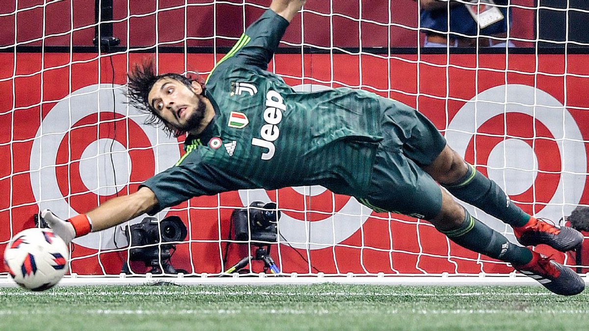 🚨 Champs League Bonus Play 🚨

Juventus have NEVER conceded a goal to Malmo. Malmo, themselves, have scored just 1 goal in #UefaChampionsLeague all season. 

At home, in Turin, with a chance to win Group H, look for The Old Lady to continue the trend. 

JUVE WIN TO NIL (-140)