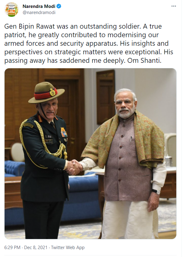 t_d_h_nair's tweet photo. Can't our PM tweet a condolences message without having his own photograph in the tweet? https://t.co/36jKZvUYkR