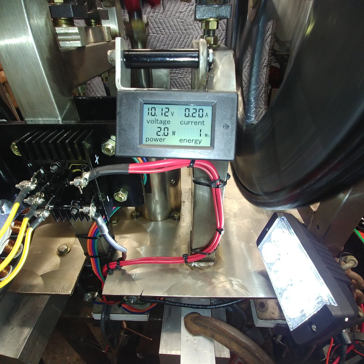 BymacMac's tweet photo. @elonmsk Patented Magnetic Power Amplifier, Charging System so far up to 20 : 1 of output over input. I have a running model and it can be scaled up much much more than it is. This is the footprint of a great power amplifier. https://t.co/fVJEx8kSyu