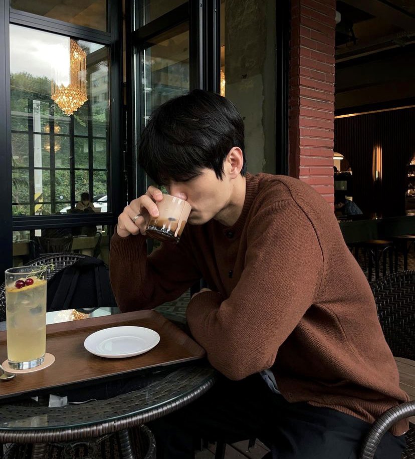 sighs dreamily (´ ᵕ ｀) ~~ <3