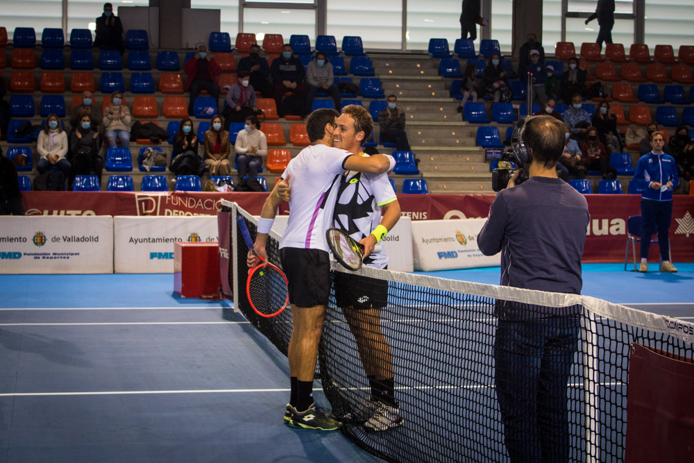 Tenis España tweet media
