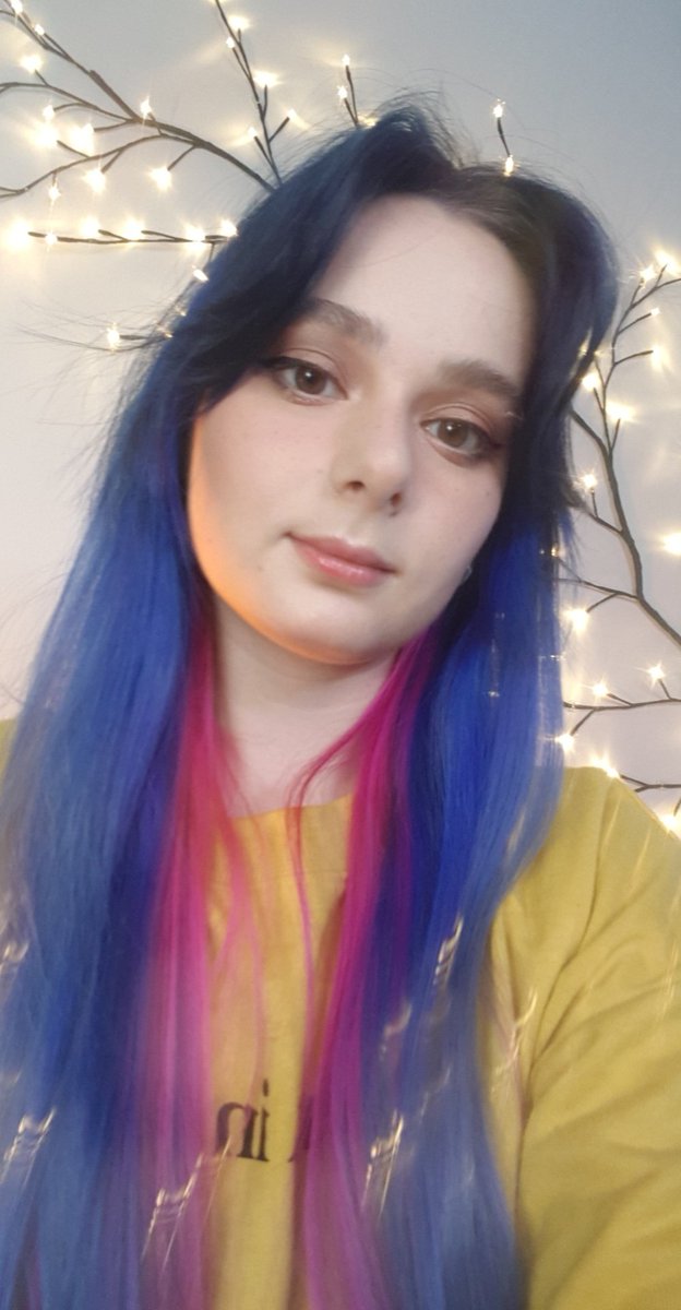 smurfass_42's tweet photo. 🔴live now on @chaturbate
https://t.co/RdpAgVc0xO ⬅️
Woah its been almost year! Missed yall! https://t.co/C02sOhCJRB