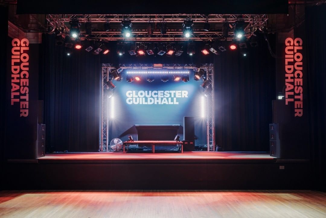 Looking for the perfect gift for that person who 'has everything'? Why not gift them a live experience at Gloucester Guildhall?

Find out more: visitgloucester.co.uk/blog/read/2021…

📸 Gloucester Guildhall

#visitgloucester #gloucester #weloveglos #christmasgifts #livemusic