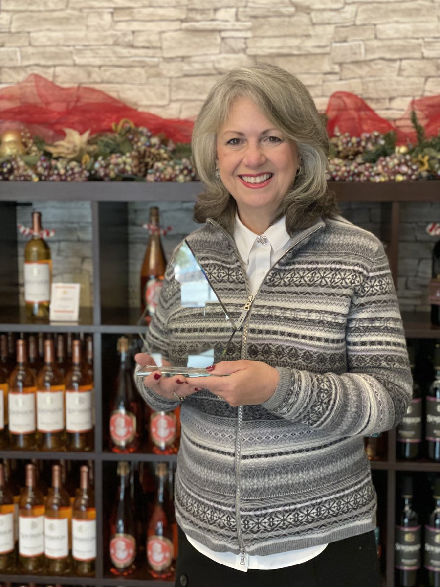 AchievingCures's tweet photo. ACT is honored to present our 2021 Robert E. Wilkens award to Teresa Savaryn! Thank you, Teresa, for your commitment to finding cures! Read more about the Robert E. Wilkens Award in our recent newsletter. 
https://t.co/HxX7OdIihJ
#achievingcurestogether https://t.co/hsQHj3EzLq
