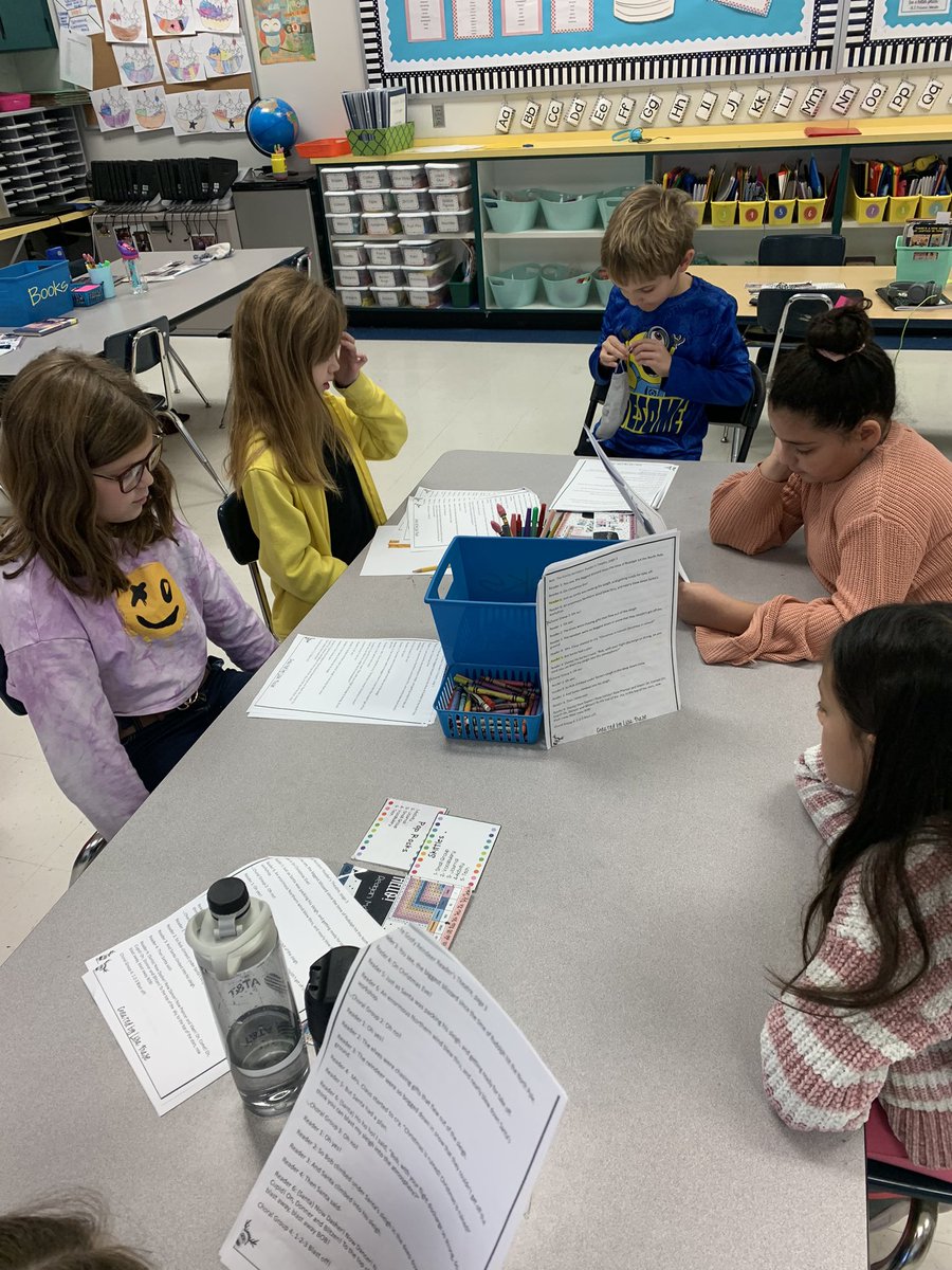 ChristieMalires's tweet photo. Reader’s Theaters are one of our favorite reading activities. “Bob, the Goofy Reindeer” might be our favorite so far. Students beg to do it again and again so they can play around with different voices. #funwithfluency @MtCarmelElem https://t.co/1P052zyr4L