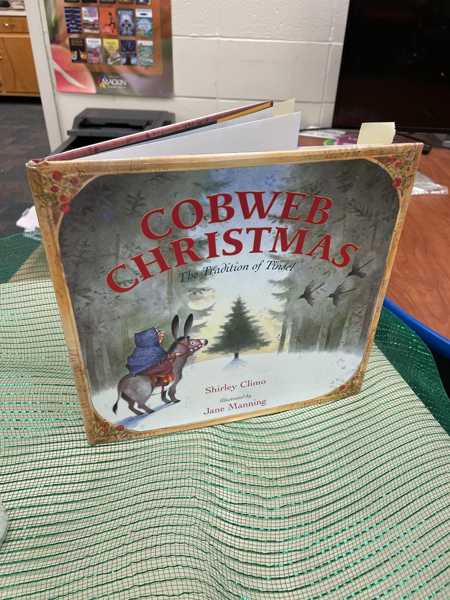 RussellElReads's tweet photo. Holiday Story Time is always fun. Since we couldn’t have hot chocolate this year, we made bookmarks. #RussellESchool #CCSDLibMedia #CobbSchools #CCALMS https://t.co/zScqC4Rof8