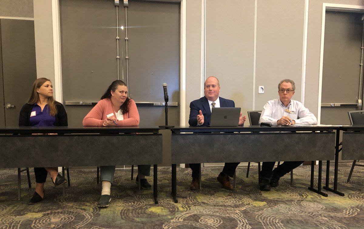 SeamanSchools's tweet photo. “In our district, it’s important that all kids have exposure to STEM based curriculum models, project based learning experiences, and blended learning classrooms.” -@StevePNoble at #CompuCon2021 sharing opportunities and resources in KS to enhance student computer science skills https://t.co/gr9vvace0G