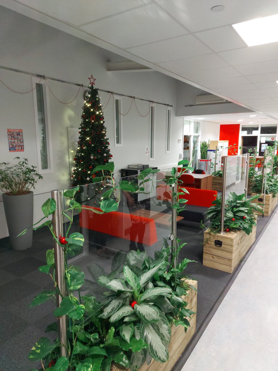 Wallace High Science tweet media