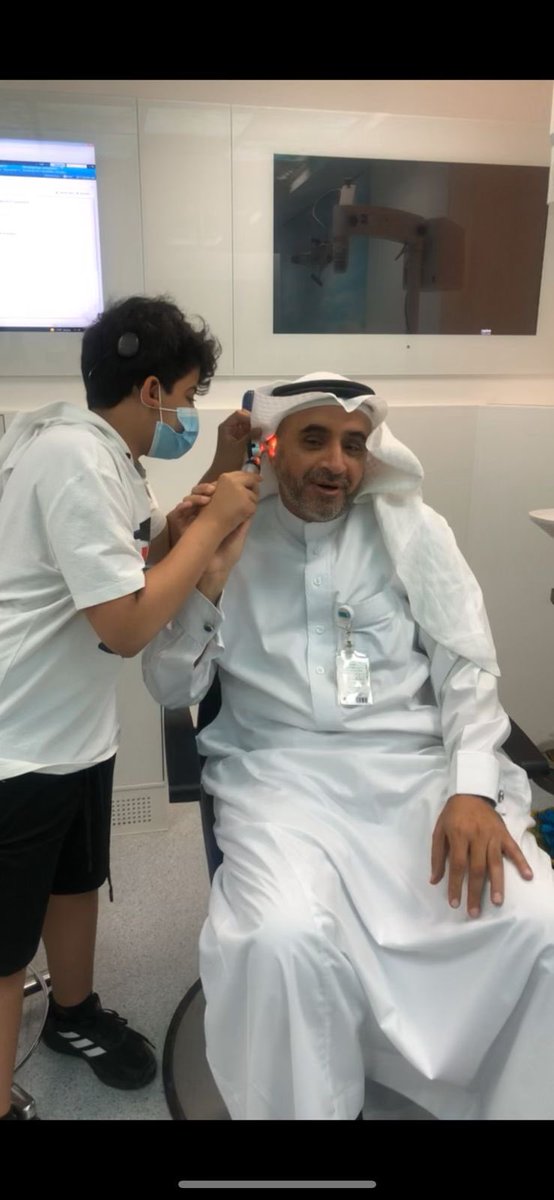 abo4Faisal's tweet photo. البرفسور عبدالرحمن حجر المعنى الحقيقي لأن تكون انسان قبل ان تكون طبيب…

بمثلك تفخر مملكتنا الغالية 

@dhagr90 

#البرفسور_عبدالرحمن_حجر https://t.co/cSpC30GqlV