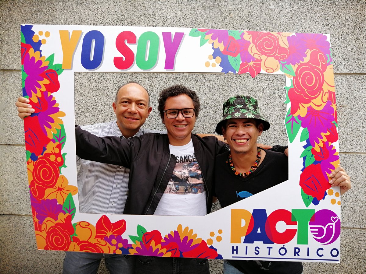 carrionjaime's tweet photo. Estos son algunos de mis compañeros(as) en la LISTA A LA CÁMARA DE REPRESENTANTES y SENADO del @PactoCol. Estamos viviendo el sueño de transformar a Colombia. Seremos gobierno y la suerte de los compatriotas pobres jamas será la misma. @petrogustavo @velascoluisf @AntioquiaH https://t.co/k36tkt7bTU