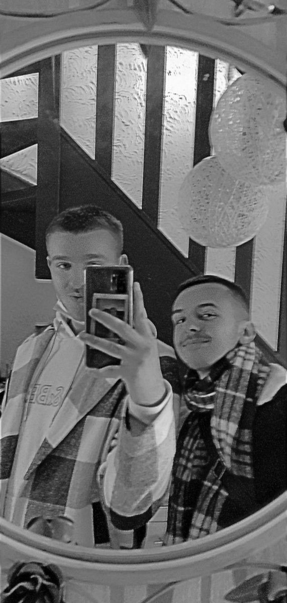 braulletheo's tweet photo. Je vous souhaite tous de trouver votre moitié ❤️ https://t.co/4NX9s5D6MK
