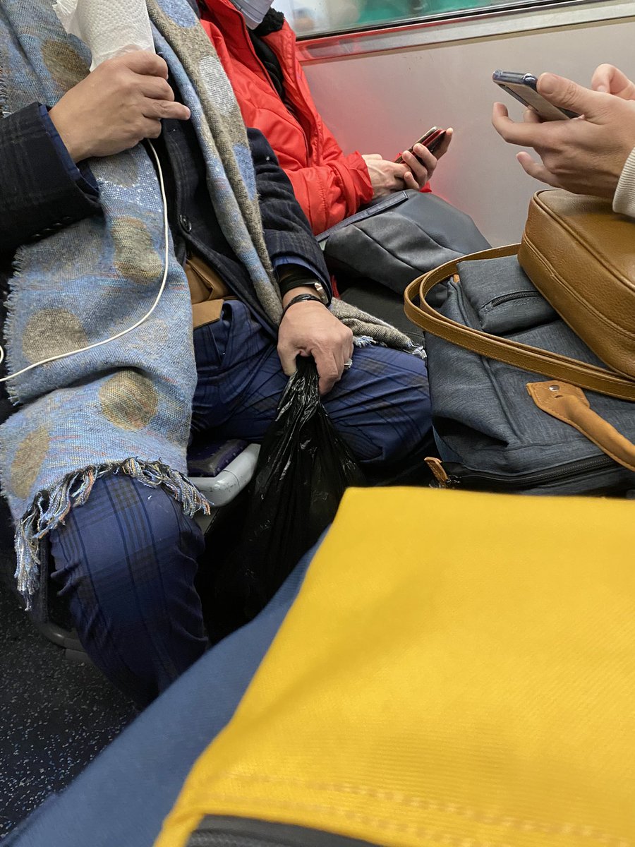 Caroline F. tweet media