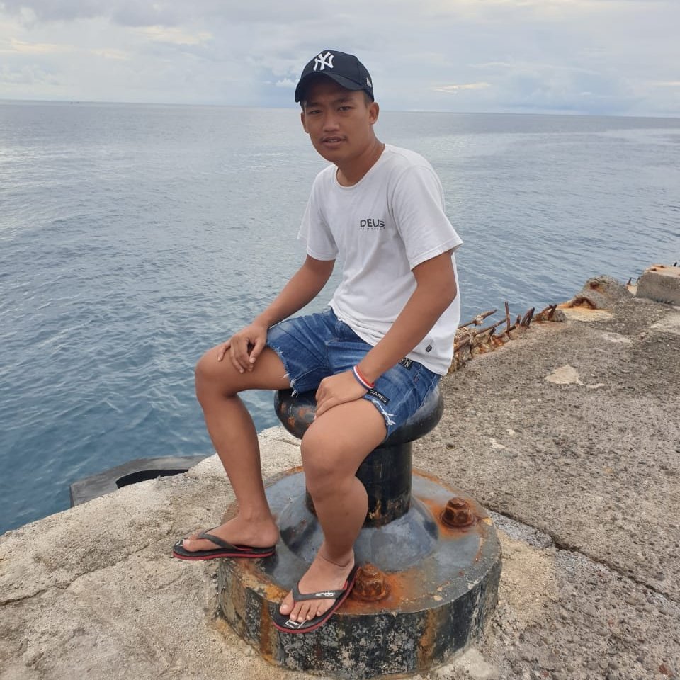 AliMahonk's tweet photo. #FotoProfilBaru https://t.co/SBvXqvu292