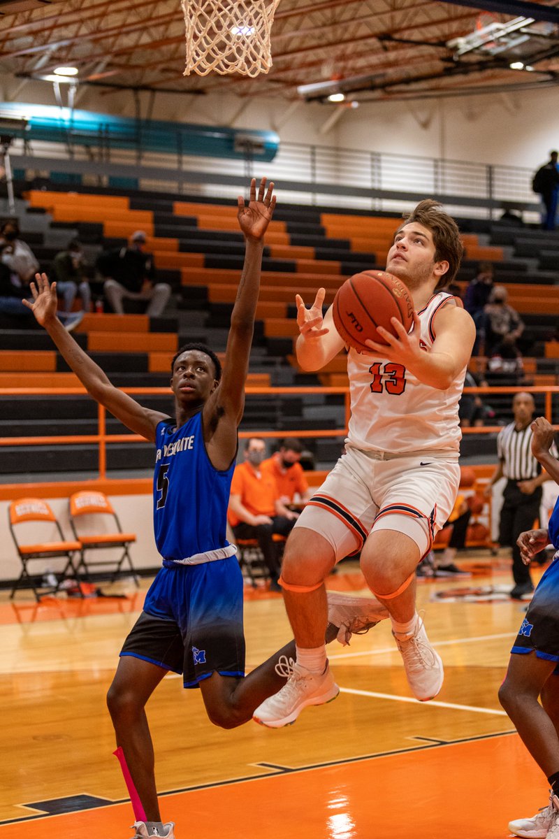 See Yall' Monday 👋 🏀

#JFND | <a href="/rockwallhoops/">Rockwall Basketball</a>