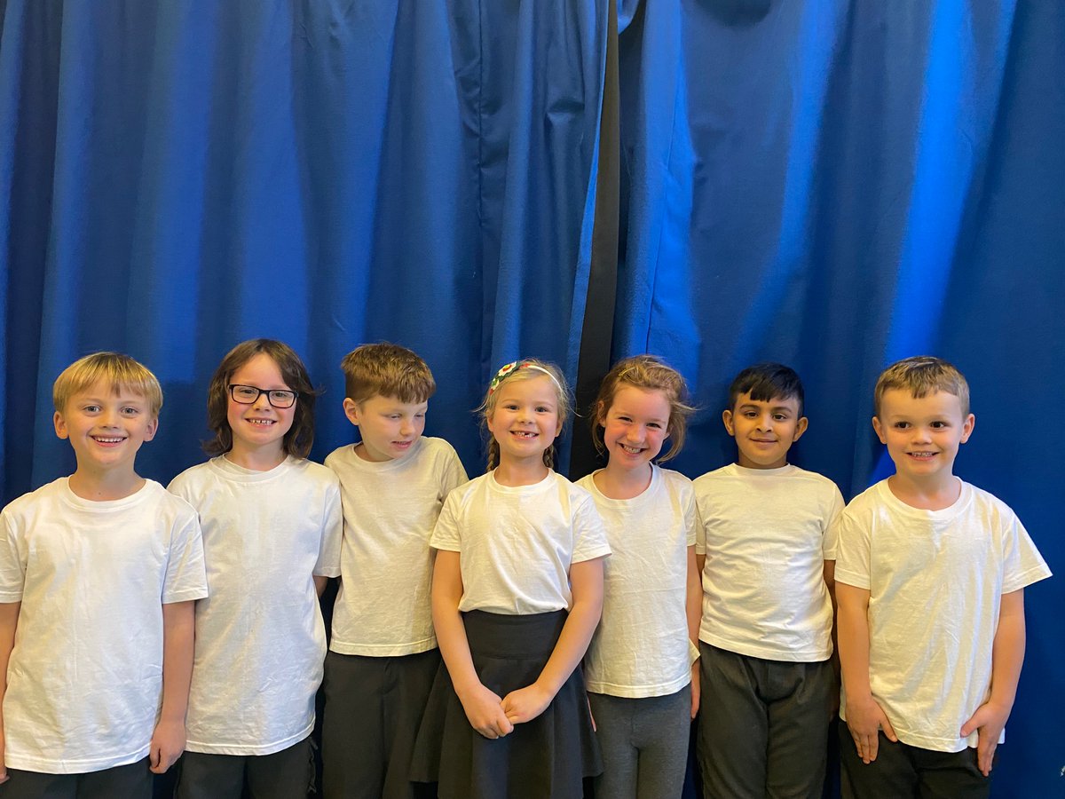 VioletClassCKIS's tweet photo. We hope you enjoyed watching our play 'The Great Fire of London'. We enjoyed performing in it. https://t.co/HtqMdzPpkw