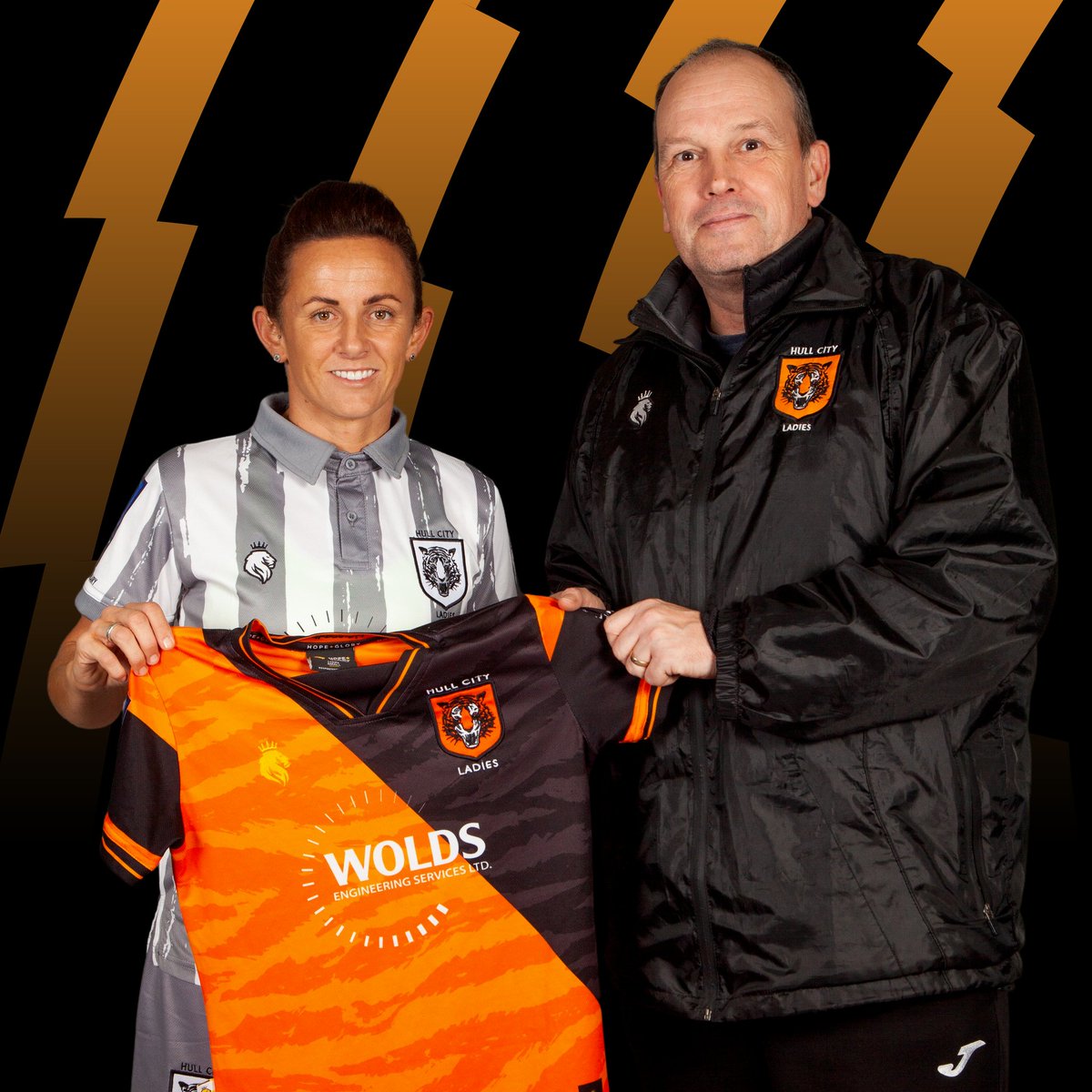 HullCityLFC's tweet photo. Helen Lynskey1️⃣9️⃣

@adiecostello said:"Helen is a fantastic addition to Hull City Ladies.

Helen was previously at the club and I have been trying encourage her back for several seasons now.

Welcome Helen &amp; I know you will add something that we are currently lacking as a squad." https://t.co/jjQVkFFPLs