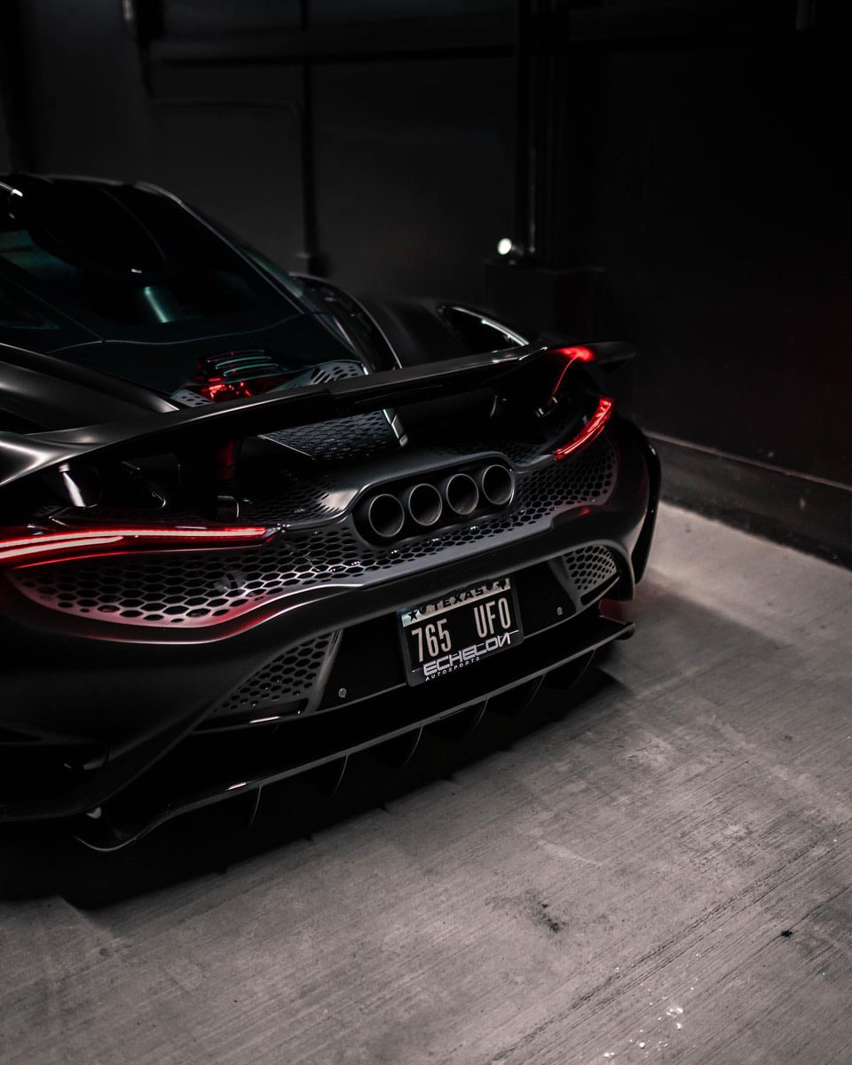 carpxrnpicx's tweet photo. 765LT https://t.co/Cd1LFu1Z6w