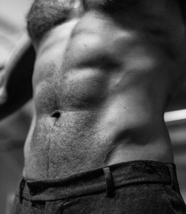 𝙖 𝙗𝙚𝙖𝙨𝙩 𝙤𝙛 𝙫𝙞𝙤𝙡𝙚𝙣𝙘𝙚.