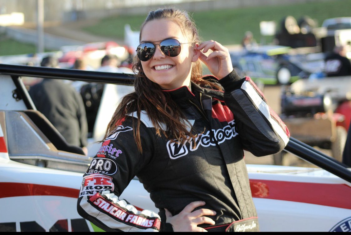 jleer7770's tweet photo. Happy Birthday to this bad ass!@leerkatlynn12k https://t.co/CIf5OHXiOL