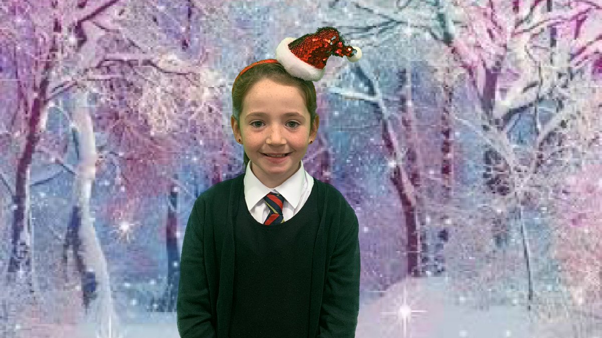 MissMcCreath's tweet photo. Primary 4 have been using green screen to make their Christmas crafts. Can’t wait to see their finish product. @stcuthbertsglas @stcuthbertspc https://t.co/A3mRskWtFL