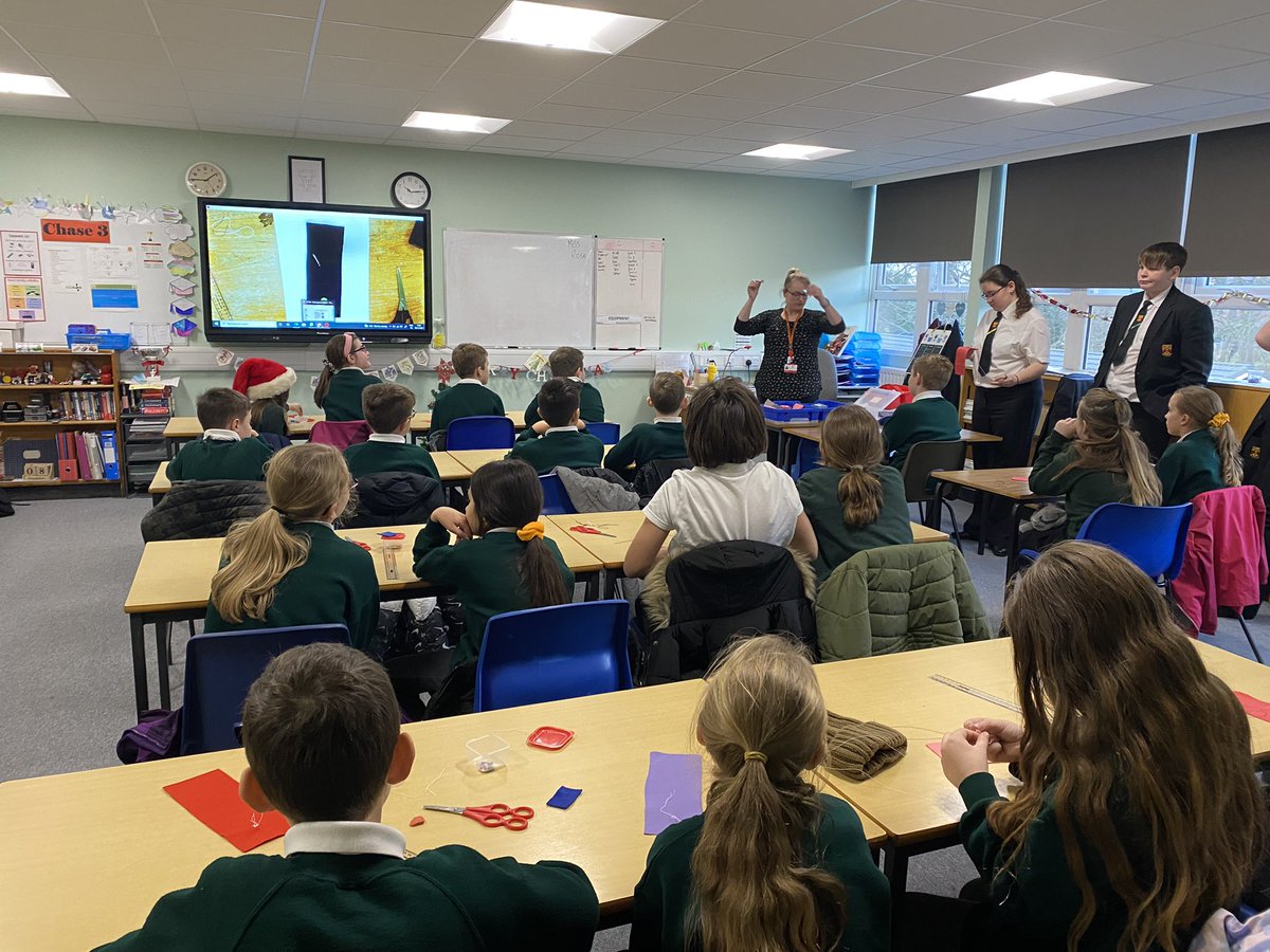 netherstowe's tweet photo. Another successful afternoon with @CharnwoodAcad completing a DY workshop with Miss Rose. Itβs been a wonderful day of practical work with some excellent quality produced yet again #techontour ππͺ‘ https://t.co/k9go8w2QHu