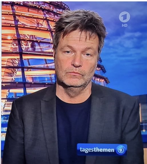 Erste Welle                       Vierte Welle
Homeoffice                      Homeoffice