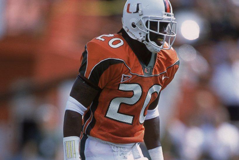 FanoSpencer's tweet photo. I am extremely BLESSED to have been offered by the University of Miami!!! 🟢🟠 Thank you!! #GoHurricanes 🌪🌪 @CoachMirabal @T_BirdFootball https://t.co/2z9drIYMVr