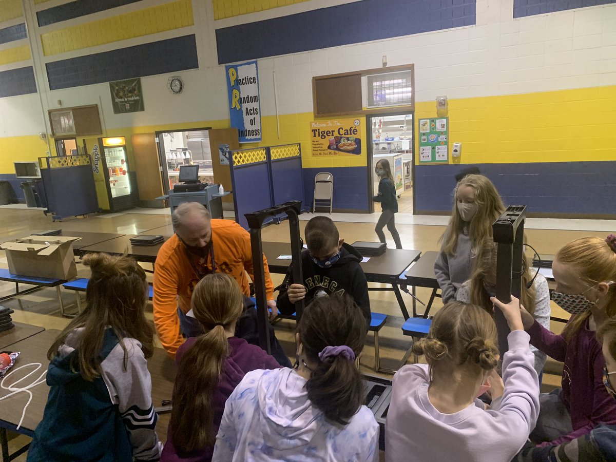 Thanks to the <a href="/thehenryford/">The Henry Ford</a> Innovative Teacher Award I was able to buy hydroponic kits for the whole 5th grade. S’s read directions, collaborated to assembly the kits. They problem solved, they listened to each other. It was amazing and we’ve only just begun. #STEMeducation