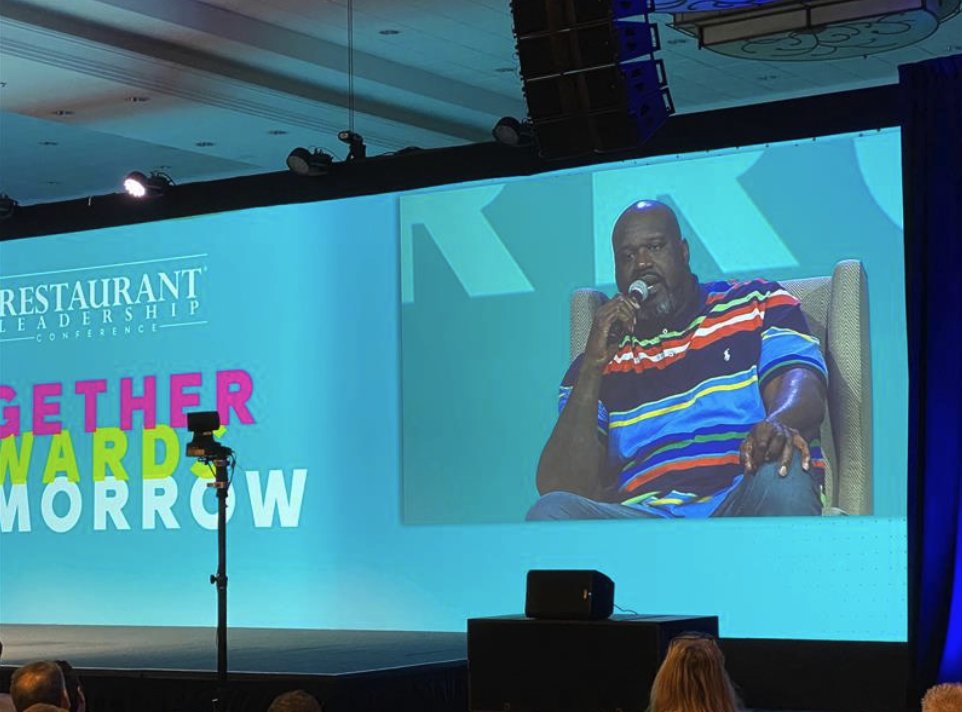 Interesting observation was made here at #RLC2021:

There's an entire generation of guests who will only know a digital, on-demand dining experience.  

💡The industry is evolving, rest. brands need to implement a digital experience to stay relevant. 

OH-hey Shaq!

#restaurants