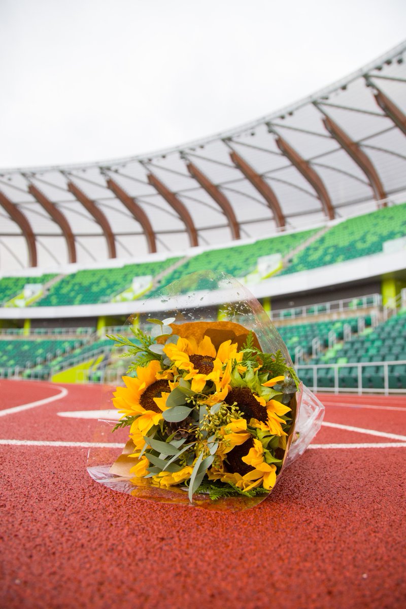 OregonTF's tweet image. We are deeply saddened by the passing of former Oregon sprinter Matt Scherer. He was an 8x All-American, 2x Pac-10 champion and stayed active in the track and field community with the RunnerSpace team.

Our thoughts and prayers are with his family and friends. RIP, Matt🙏