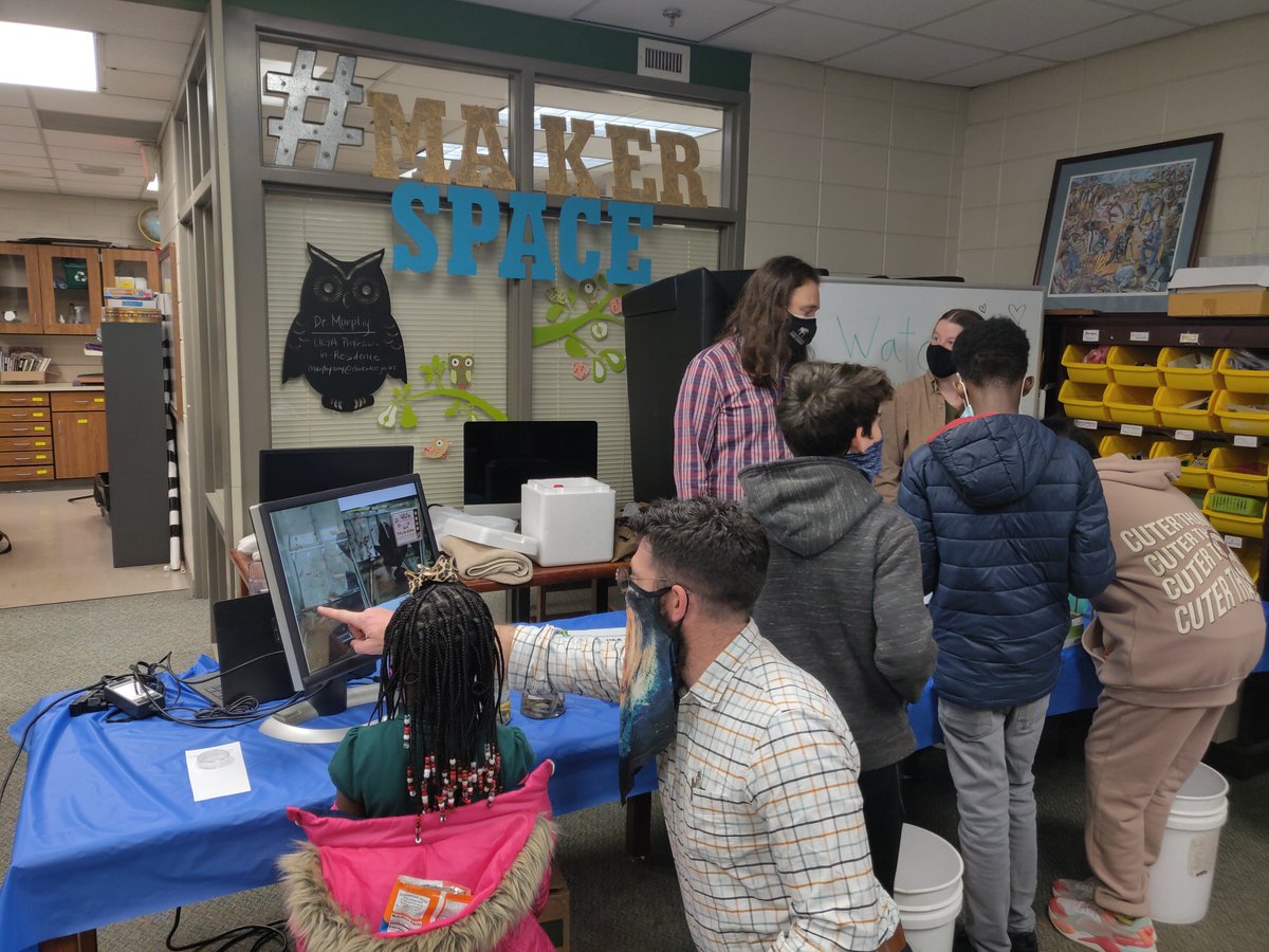 Stickleback outreach tonight with the lab. Meeting the scientists of tomorrow at the local middle school STEM fair!