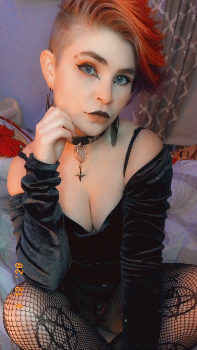 Allicat 😽 (@alli_cat_cos) | Twitter