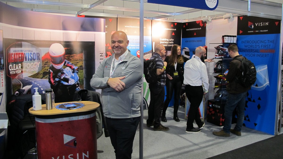 Diamondcoatings's tweet photo. Another great day at @MotorcycleLive with just tons and tons of interest in our heated visor. We're very thankful to all of you who came over to see our demo. So here we are looking thankful! πππ
#VISIN #HeatedVisors #DeFog #DeMist #Visors https://t.co/S3ua0GTUkx