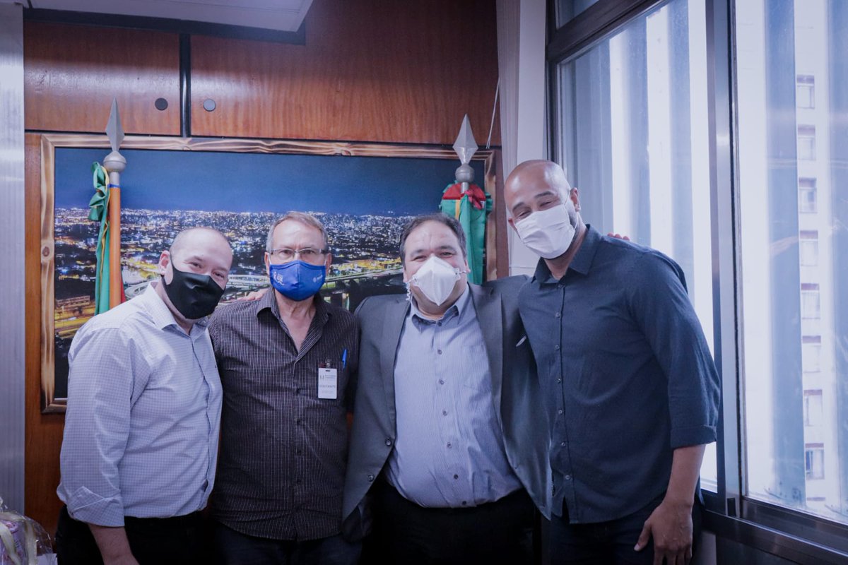 drthiagoduarte's tweet photo. Na tarde desta quarta-feira(08) o deputado estadual Dr. Thiago Duarte recebeu o diretor de relações institucionais da Faculdade Tecnológica Latino Americana, Prof. Felício Korb, e o enfermeiro Darlan da Rosa. #fatla #institutodeeducaçãosãofrancisco https://t.co/Q9c9UcJ4N6