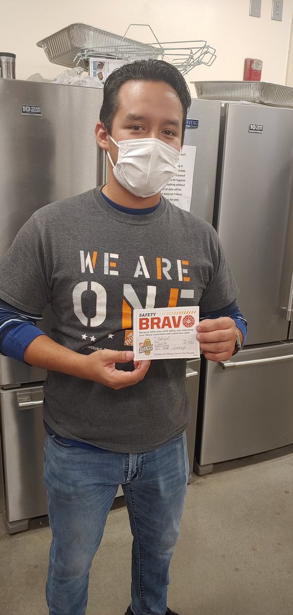 Thank you for putting the safety of our customer and our employees first <a href="/focus8523/">InFocus8523</a> @MariFino8523VOA <a href="/VivianNextDoor/">Vivian  De Leon</a>