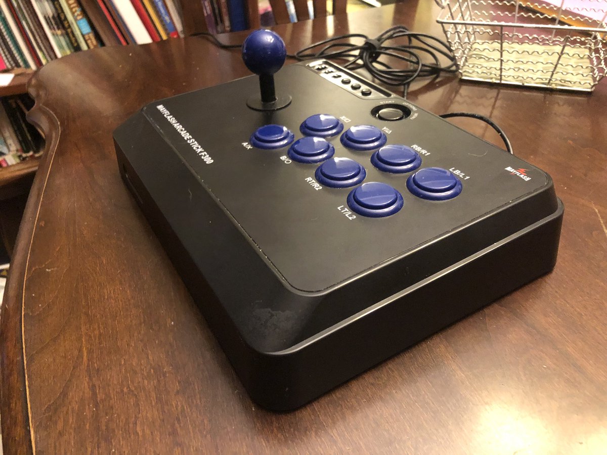 LinkPink7's tweet photo. Old Fightstick https://t.co/T32CyGs6J4