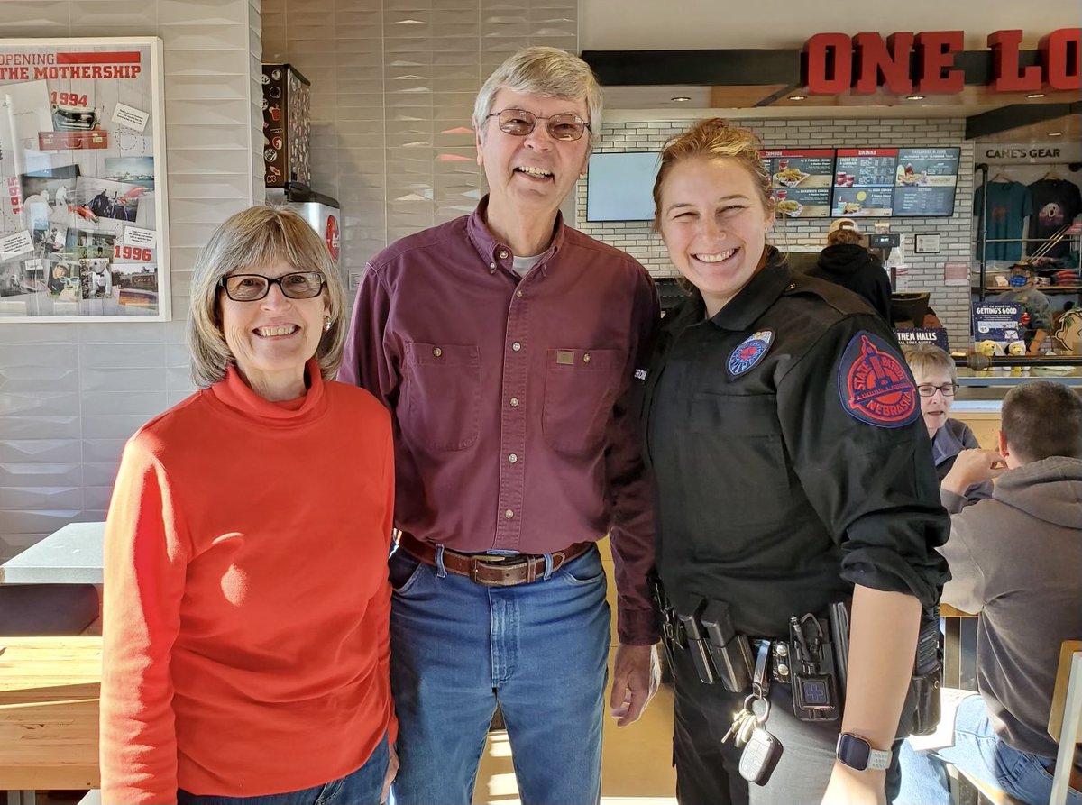 Trooper Gardine was waved down  today by this couple who she helped more than five years ago during a medical event.  

To hear of the positive impact we had from our actions is a humbling reminder to our call for service. #TrooperLife, #JoinNSP, #BecomeATrooper