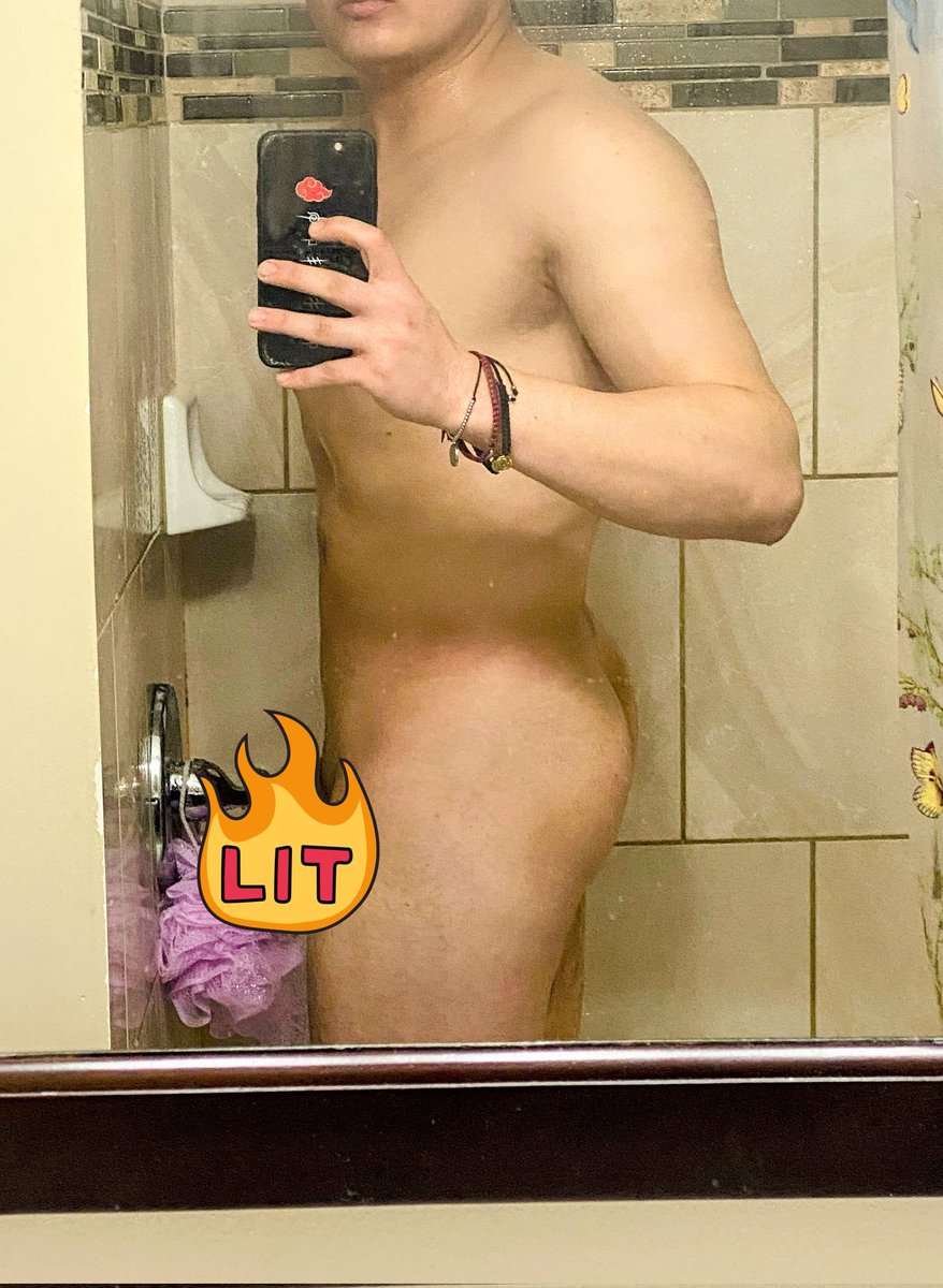angelsfall1213's tweet photo. Onlyfans coming out soon

IT'S GETTING REAL

#onlyfans #gayonlyfans #gay #nsfwtwt #nsfw #gaynsfw #gaybathroom #bathroomfun #fun #butt #latinboy #latinman #exhibitioninst #nude #naked  @gay_mty https://t.co/rnnxogYyaz