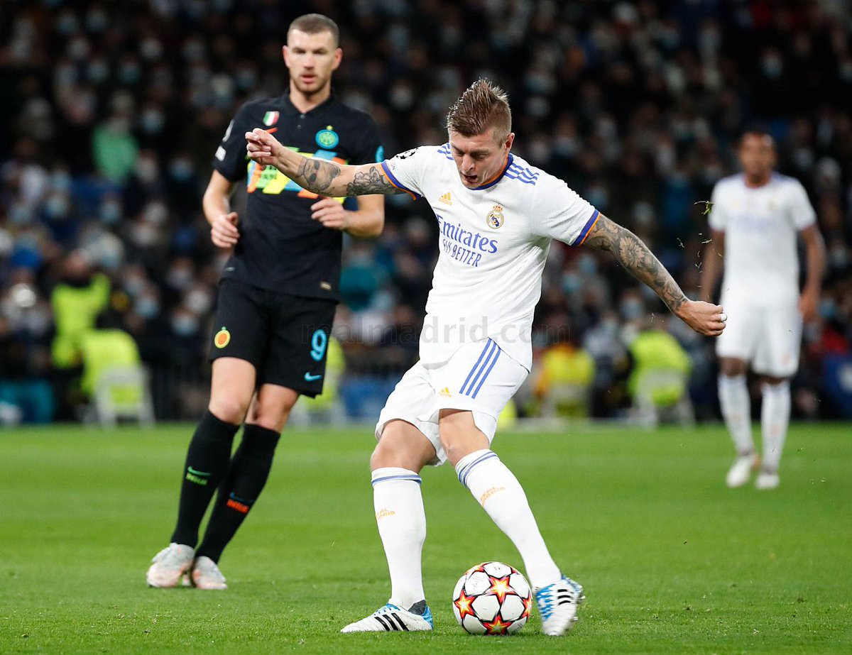 RMNagpur's tweet photo. #UEFAChampionsLeague 2021/22 :
Match-Day 06 : Group Stage
Real Madrid 2-0 Inter Milan
⚽ - Toni Kroos, Marco Asensio
#RealMadridInter #HalaMadrid
#RMNagpur https://t.co/ZnnNsHEqqw